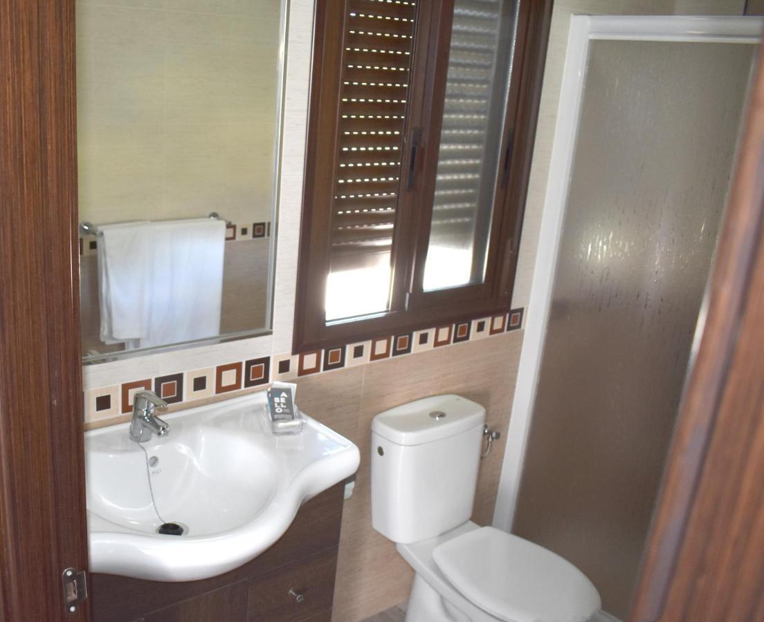 Iznajar Suites Exterior photo